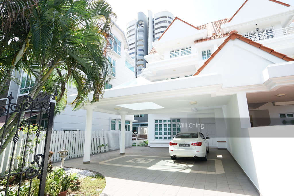 Bukit Teresa Close (D4), SemiDetached For Sale 83129542